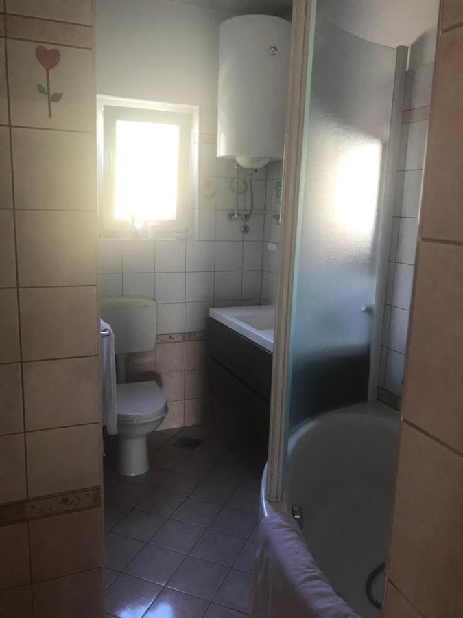 Smokrovic *2* Starigrad Paklenica Exteriér fotografie